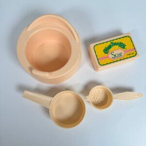 Cabbage Patch Kids Bath Tub Soap &‎ Wash Cups Accessory Set 1983 HG Toys Vintage